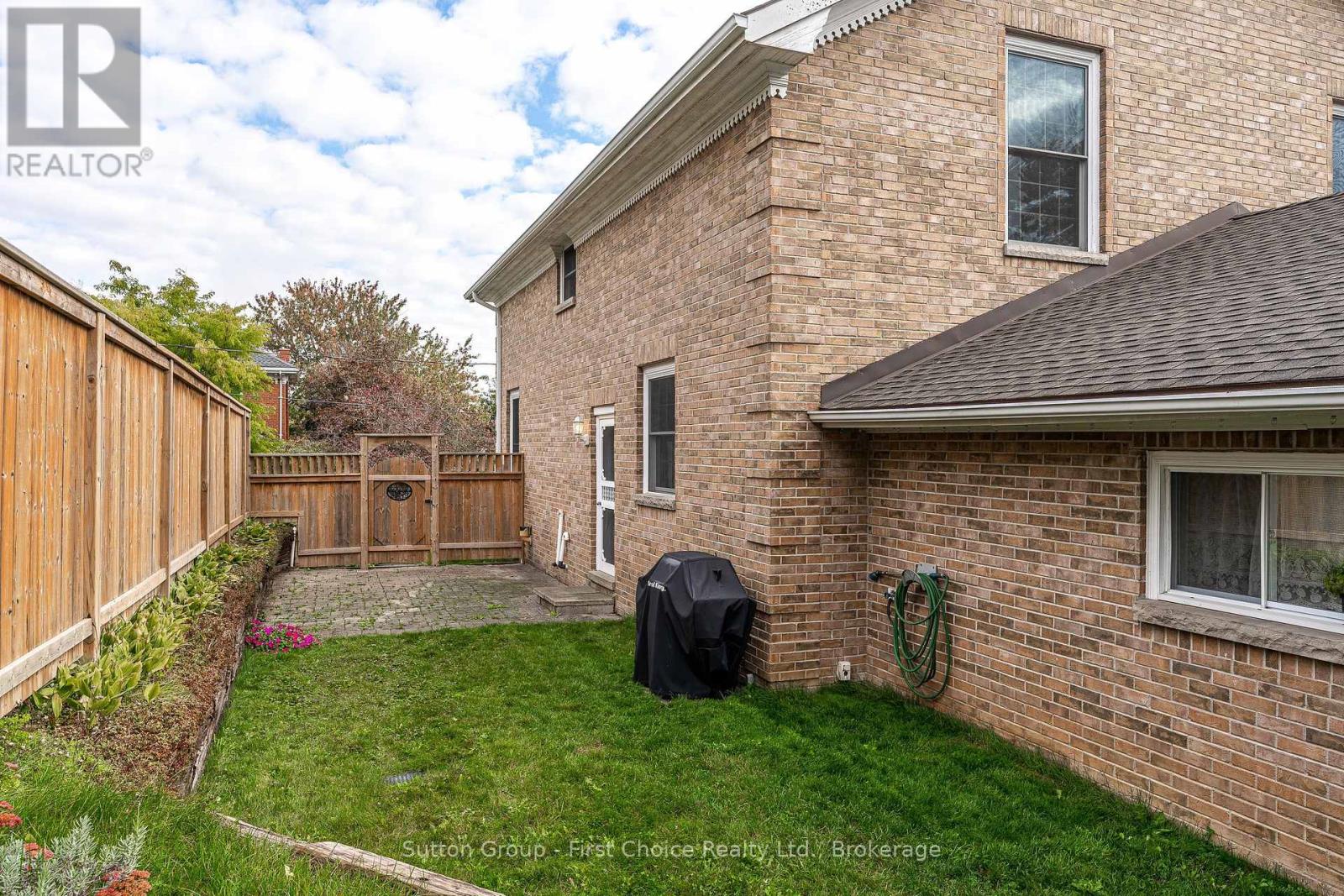 106 Blanshard Street, West Perth, Ontario  N0K 1N0 - Photo 30 - X12463780