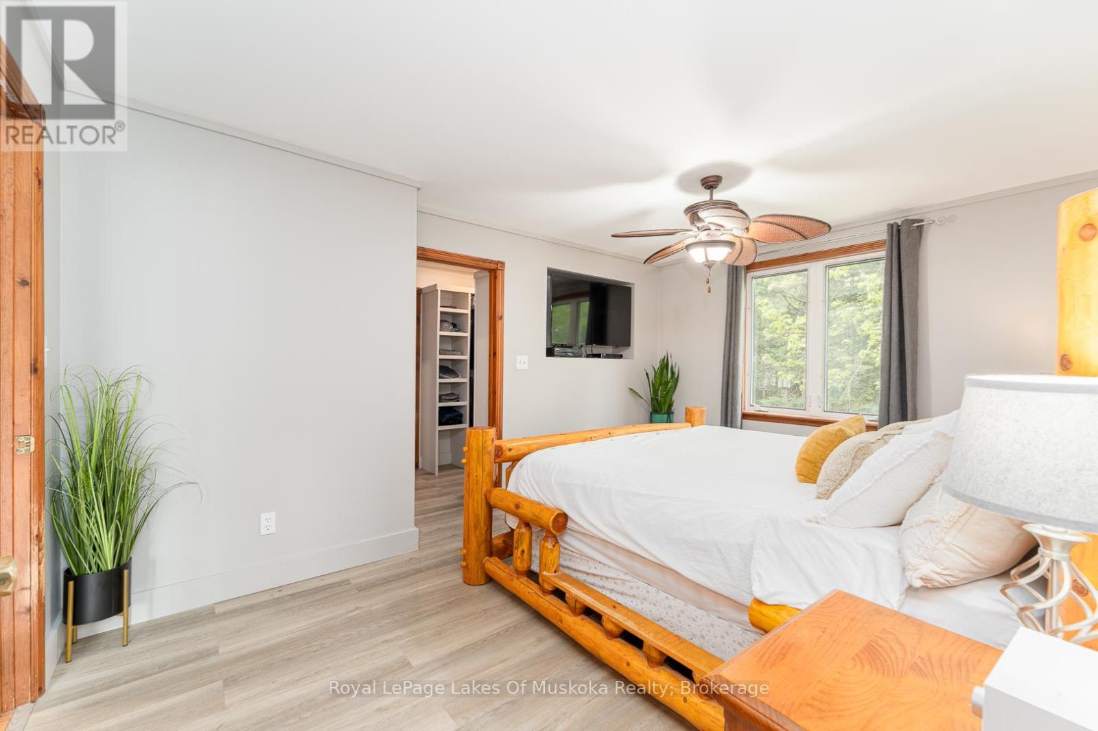 1075 Rocky Narrow Road, Bracebridge, Ontario  P1L 1X1 - Photo 14 - X12463826