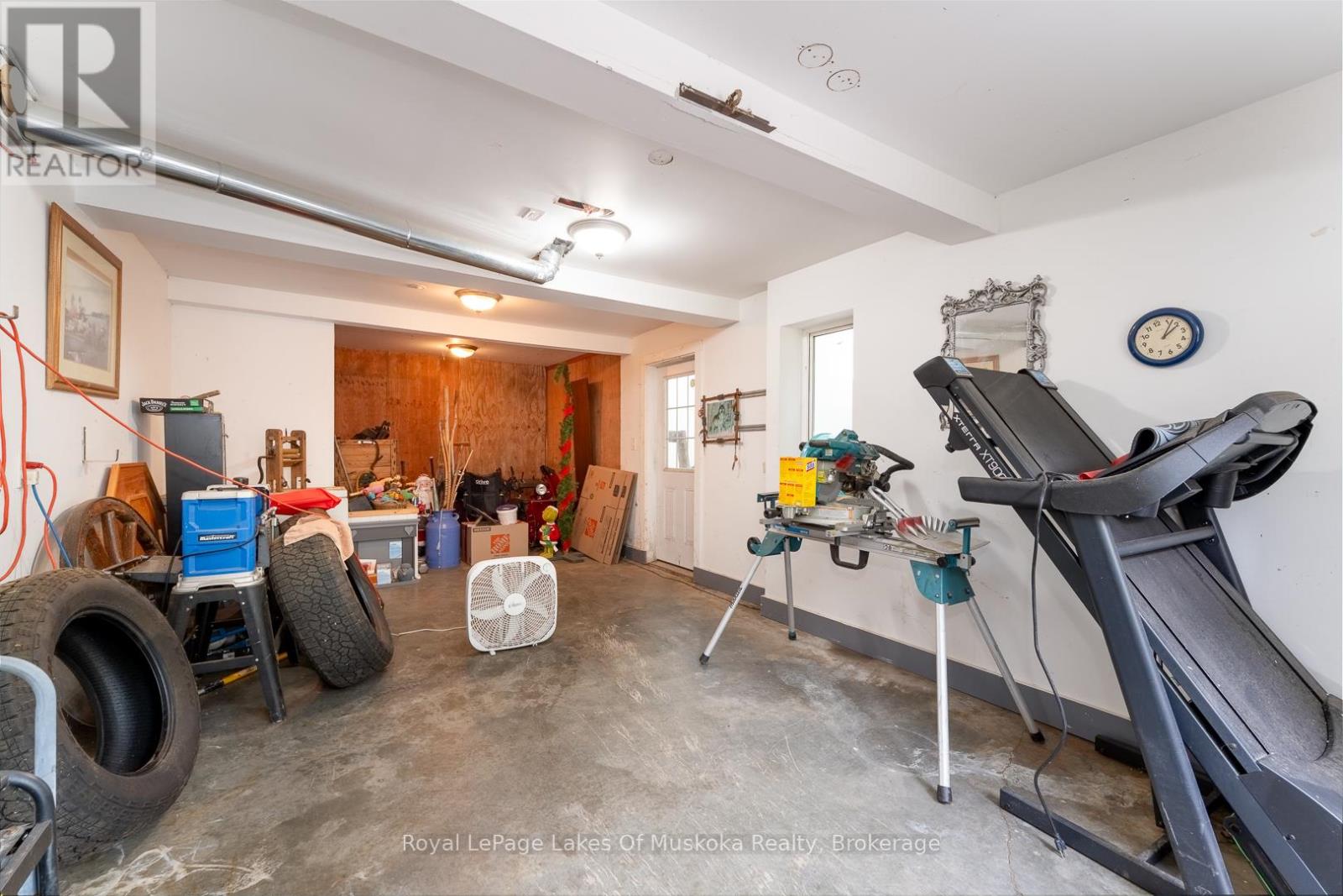 1075 Rocky Narrow Road, Bracebridge, Ontario  P1L 1X1 - Photo 32 - X12463826