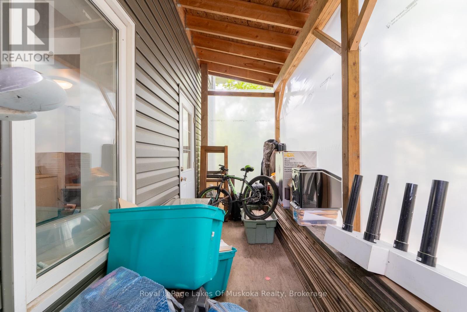 1075 Rocky Narrow Road, Bracebridge, Ontario  P1L 1X1 - Photo 35 - X12463826