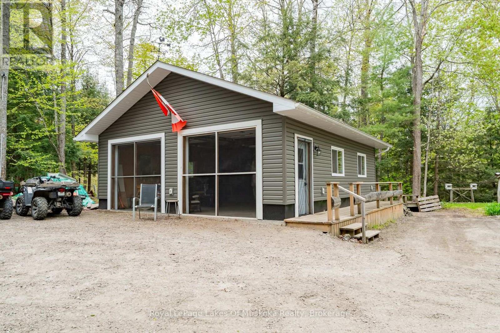 1075 Rocky Narrow Road, Bracebridge, Ontario  P1L 1X1 - Photo 39 - X12463826