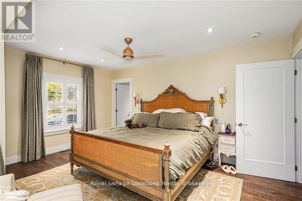 56 Bruce Street S, Blue Mountains, Ontario  N0H 2P0 - Photo 10 - X12463832