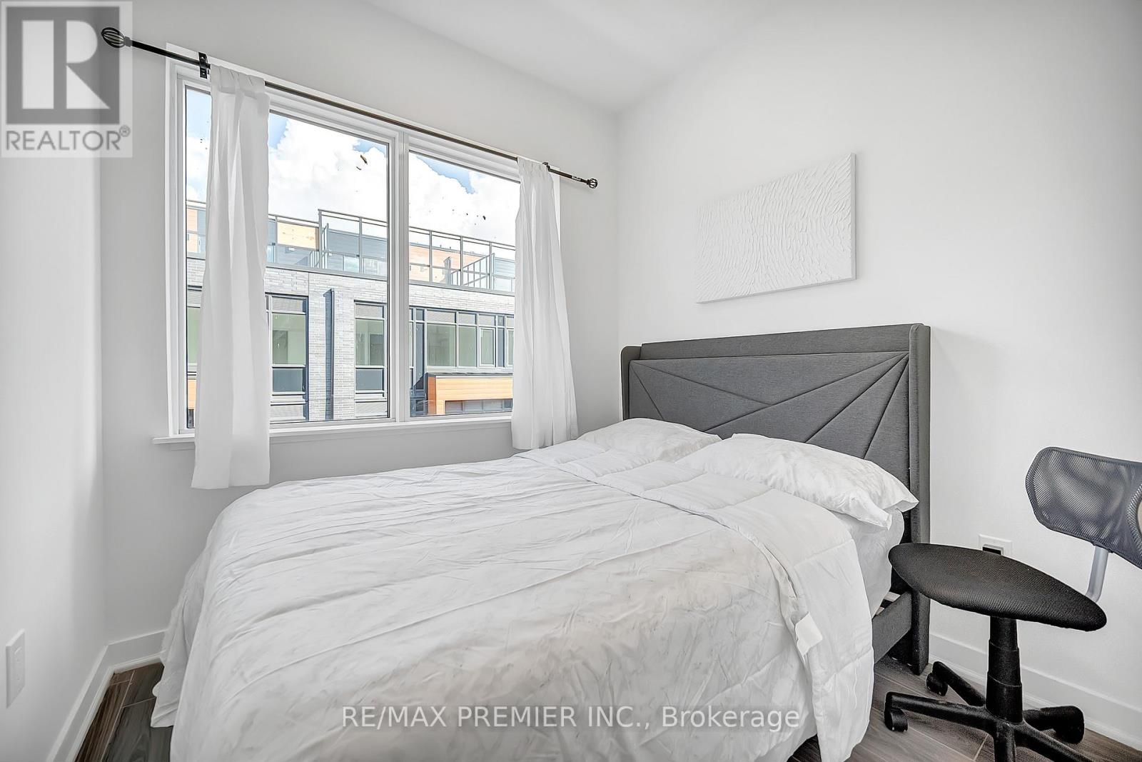 D18-#119 - 69 Curlew Drive, Toronto, Ontario  M3A 2P8 - Photo 39 - C12463639