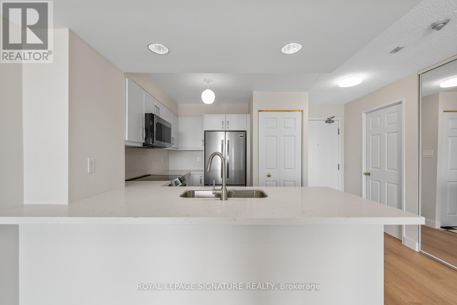 1219 - 801 King Street W, Toronto, Ontario  M5V 3C9 - Photo 11 - C12463665