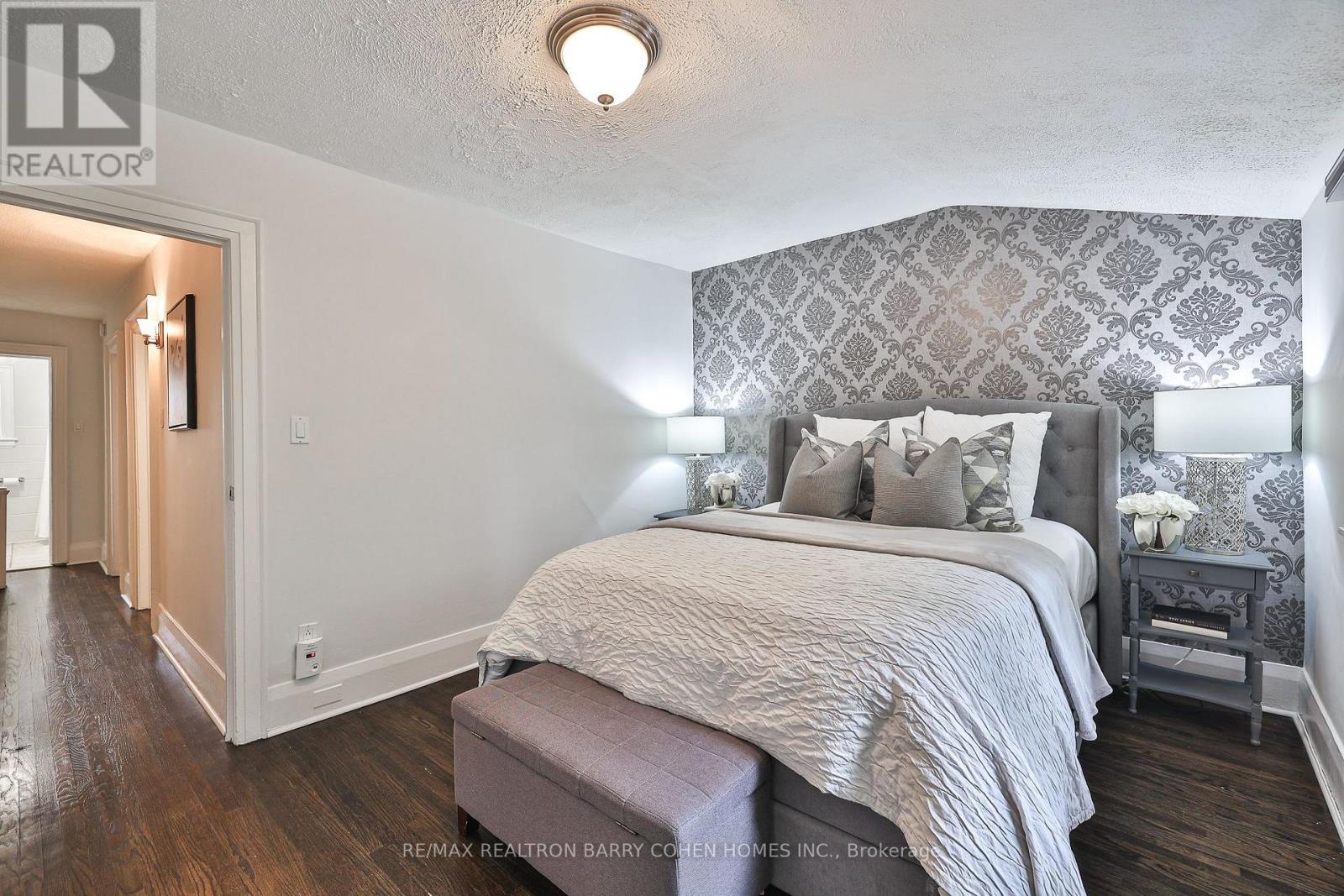 107 Atlas Avenue, Toronto, Ontario  M6C 3P2 - Photo 13 - C12463700