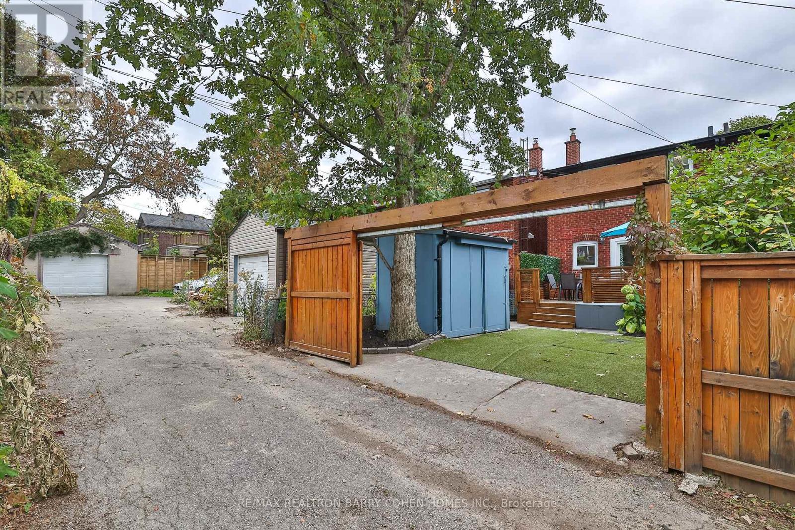 107 Atlas Avenue, Toronto, Ontario  M6C 3P2 - Photo 29 - C12463700