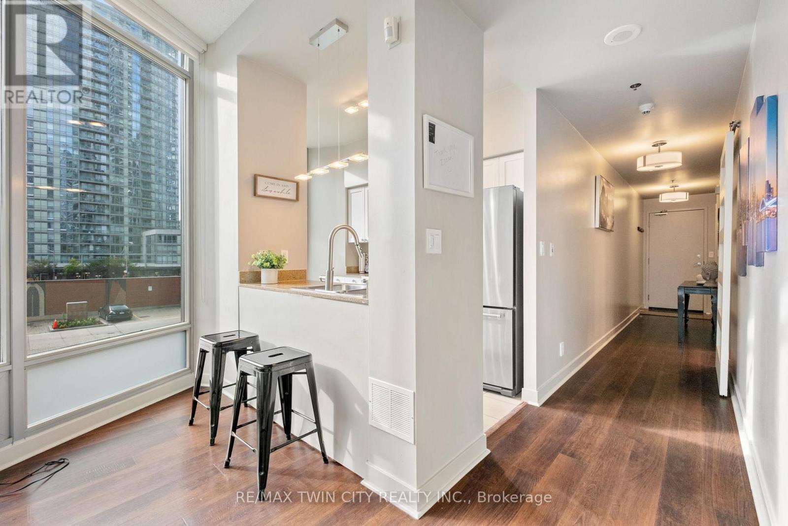 201 - 81 Navy Wharf Court, Toronto, Ontario  M5V 3S2 - Photo 12 - C12463726