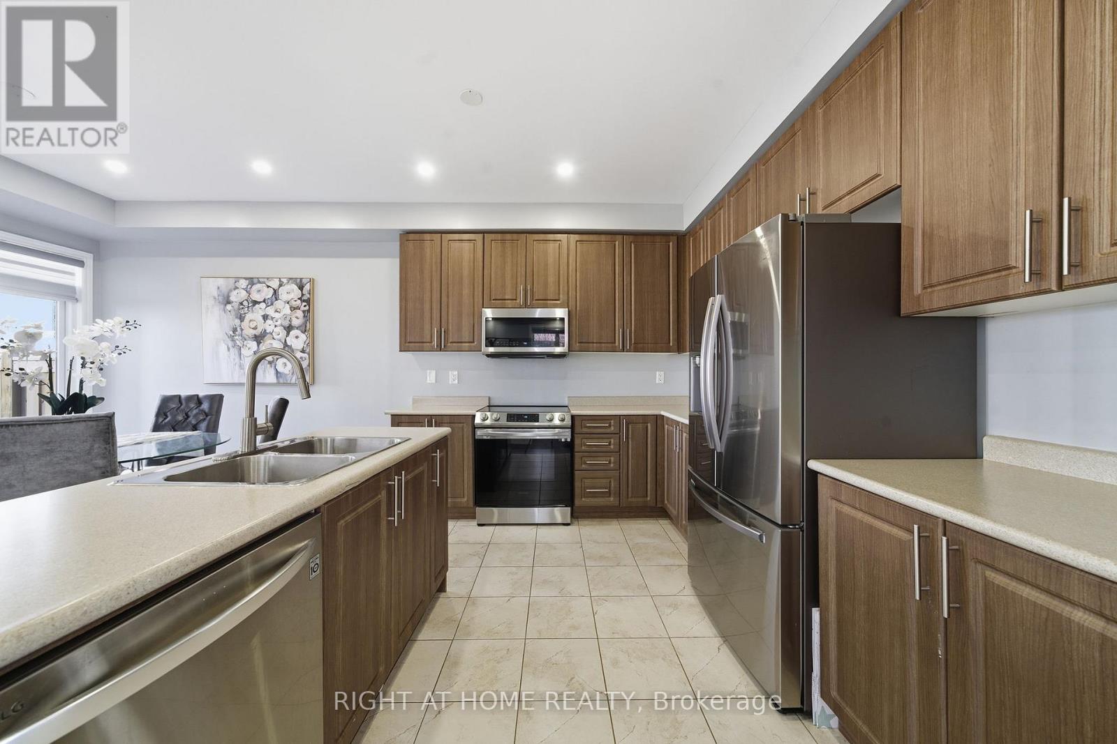 1231 Graham Clapp Avenue, Oshawa, Ontario  L1H 8L7 - Photo 14 - E12463707