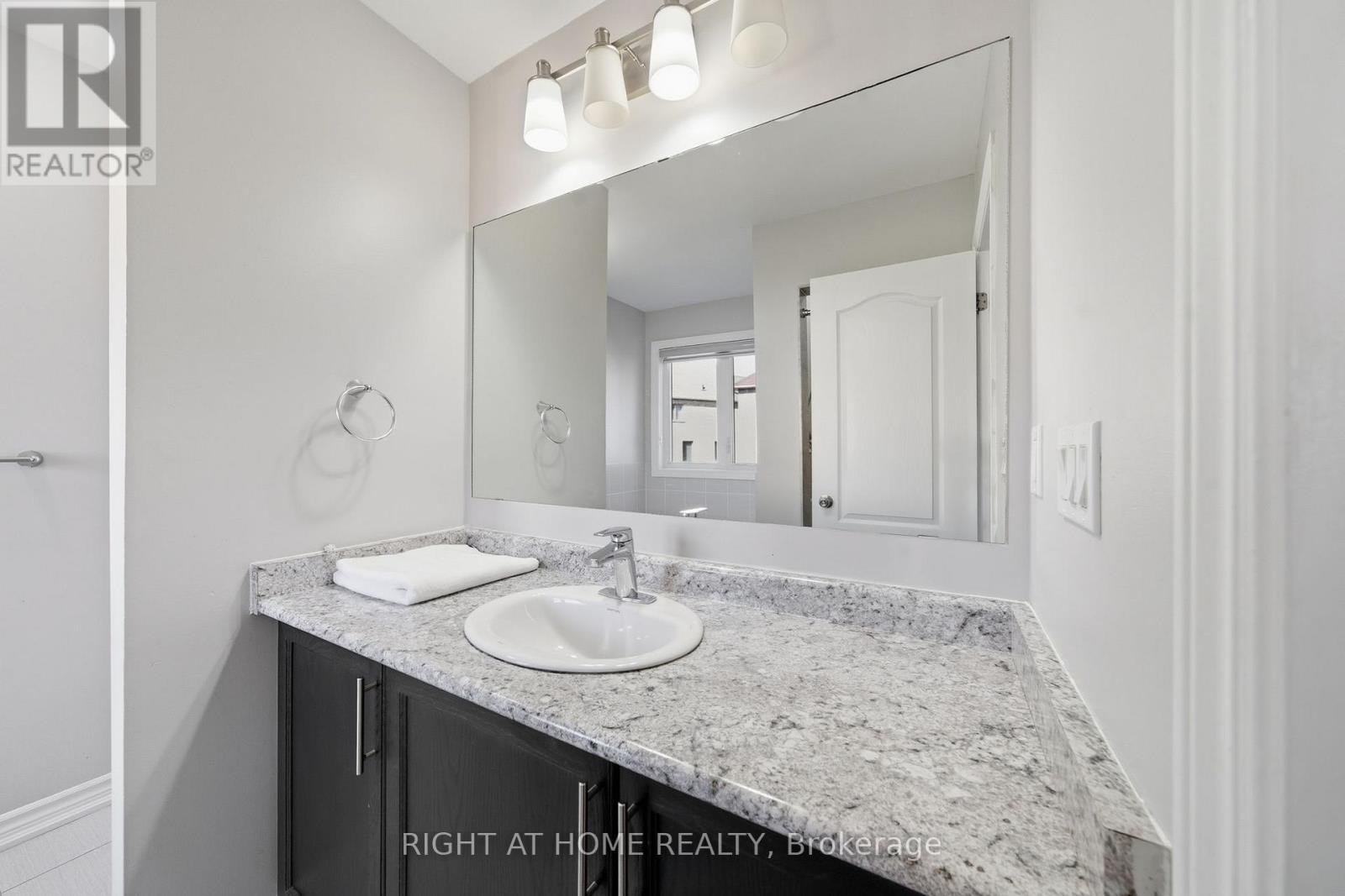 1231 Graham Clapp Avenue, Oshawa, Ontario  L1H 8L7 - Photo 31 - E12463707