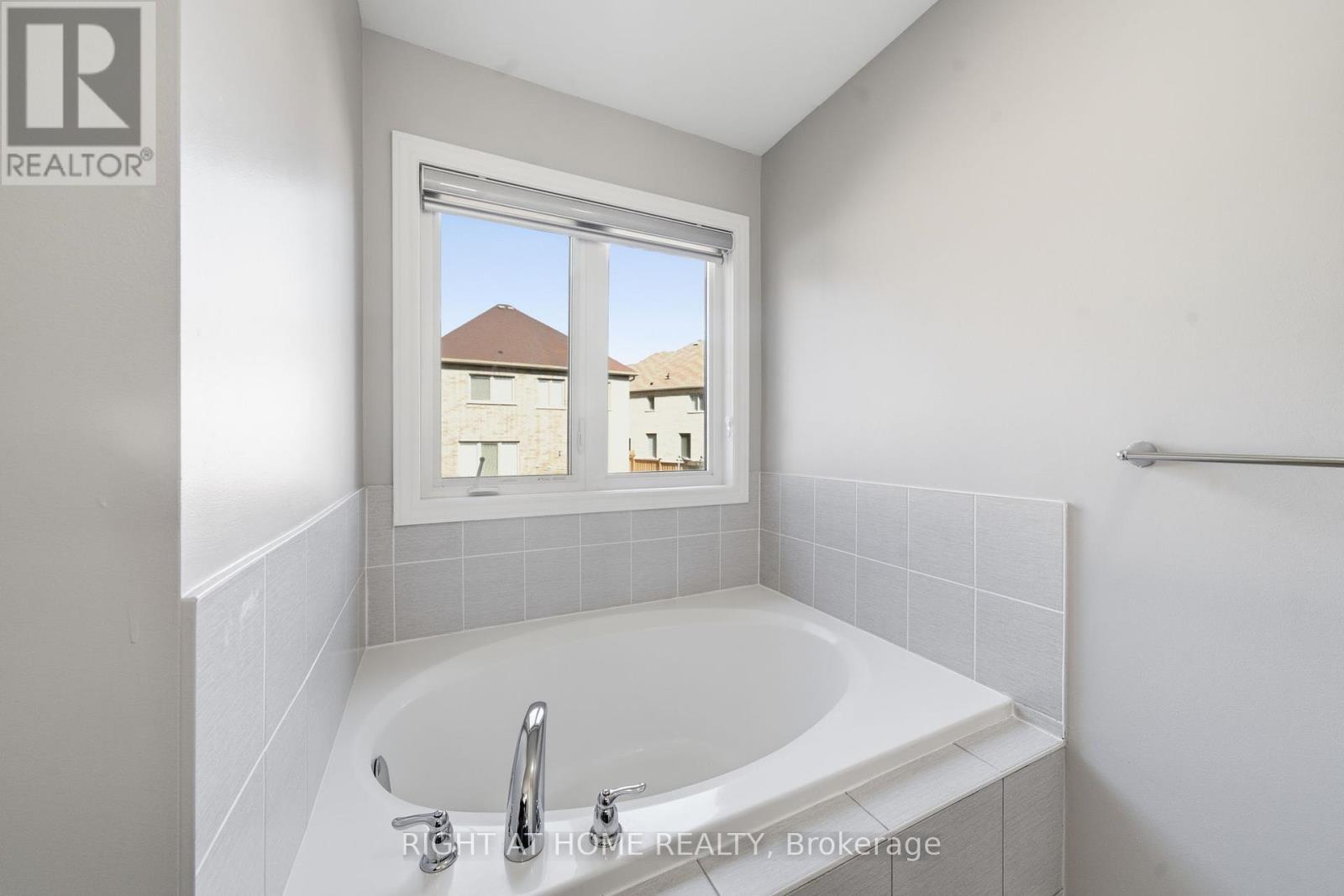 1231 Graham Clapp Avenue, Oshawa, Ontario  L1H 8L7 - Photo 40 - E12463707