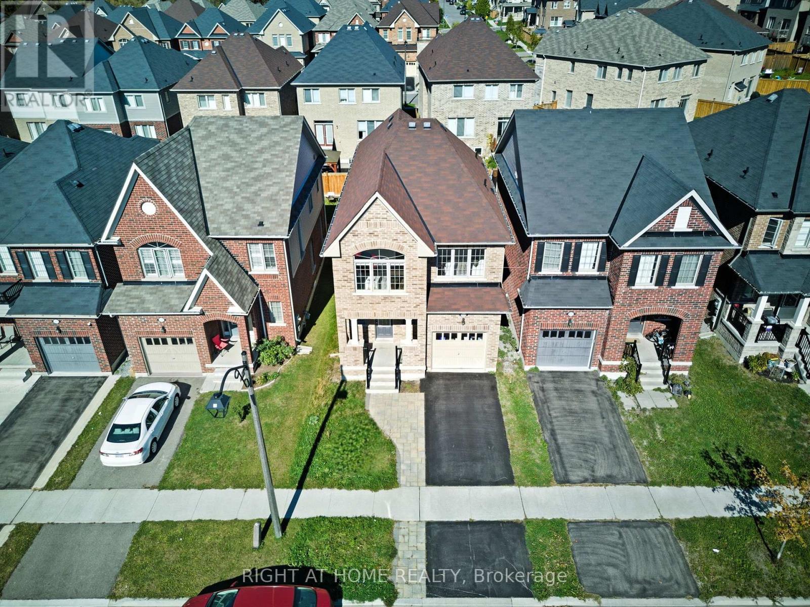 1231 Graham Clapp Avenue, Oshawa, Ontario  L1H 8L7 - Photo 5 - E12463707