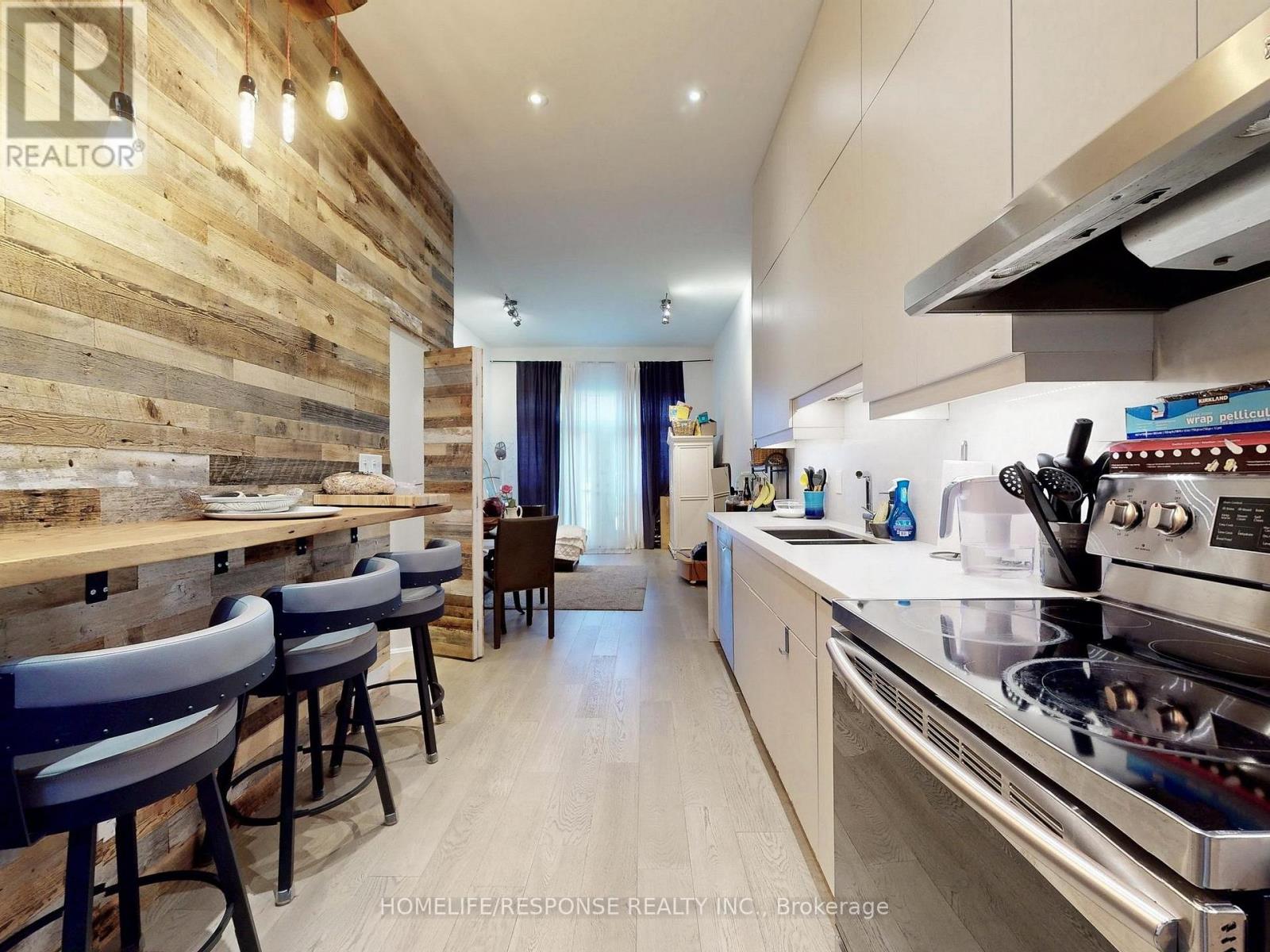 1095 Dundas Street E, Toronto, Ontario  M4M 1R9 - Photo 7 - E12463748