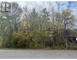 952 FERRIER AVENUE, Innisfil, Ontario