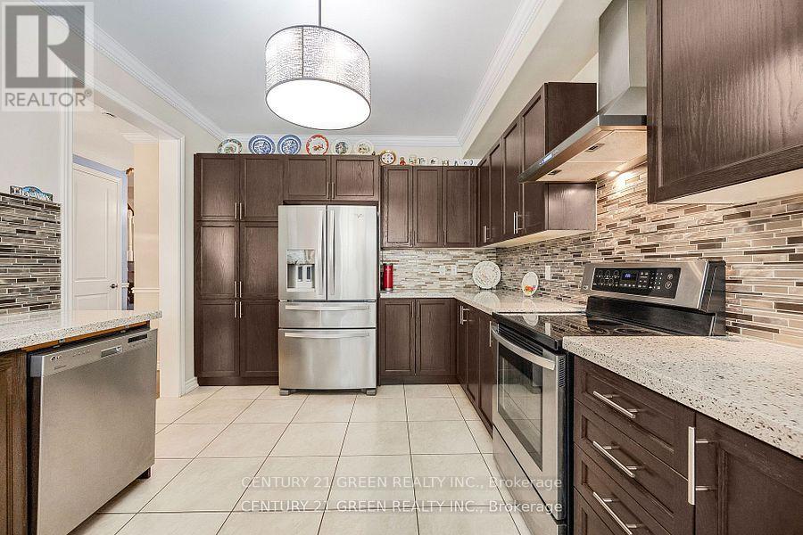 238 King Street S, New Tecumseth, Ontario  L9R 0A7 - Photo 15 - N12463642
