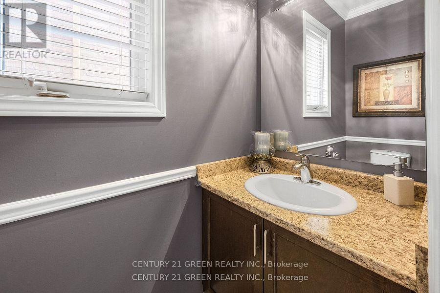 238 King Street S, New Tecumseth, Ontario  L9R 0A7 - Photo 17 - N12463642