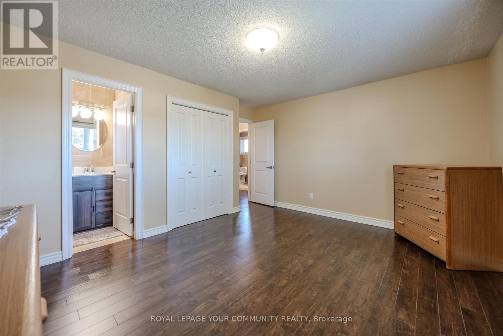 260 Mathewson Street, Vaughan, Ontario  L6A 1B4 - Photo 18 - N12463689