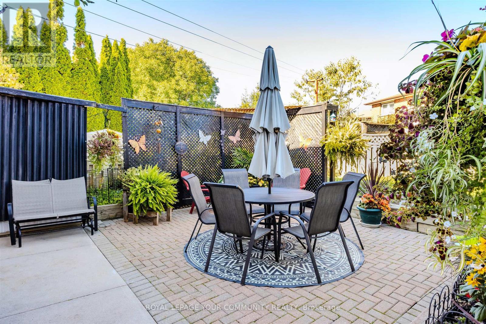 260 Mathewson Street, Vaughan, Ontario  L6A 1B4 - Photo 36 - N12463689