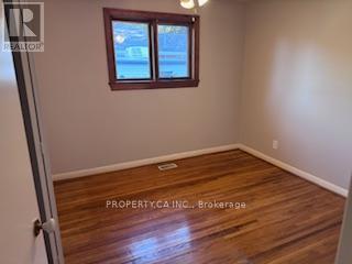 Main - 49 Child Drive, Aurora, Ontario  L4G 1Y6 - Photo 9 - N12463705
