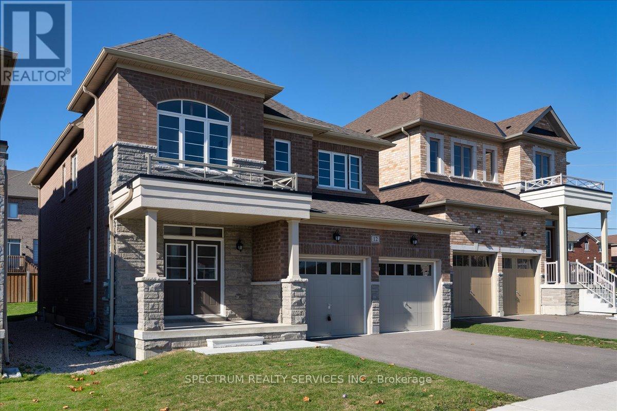 12 Barrow Avenue, Bradford West Gwillimbury (Bradford), Ontario  L3Z 0W1 - Photo 3 - N12463719