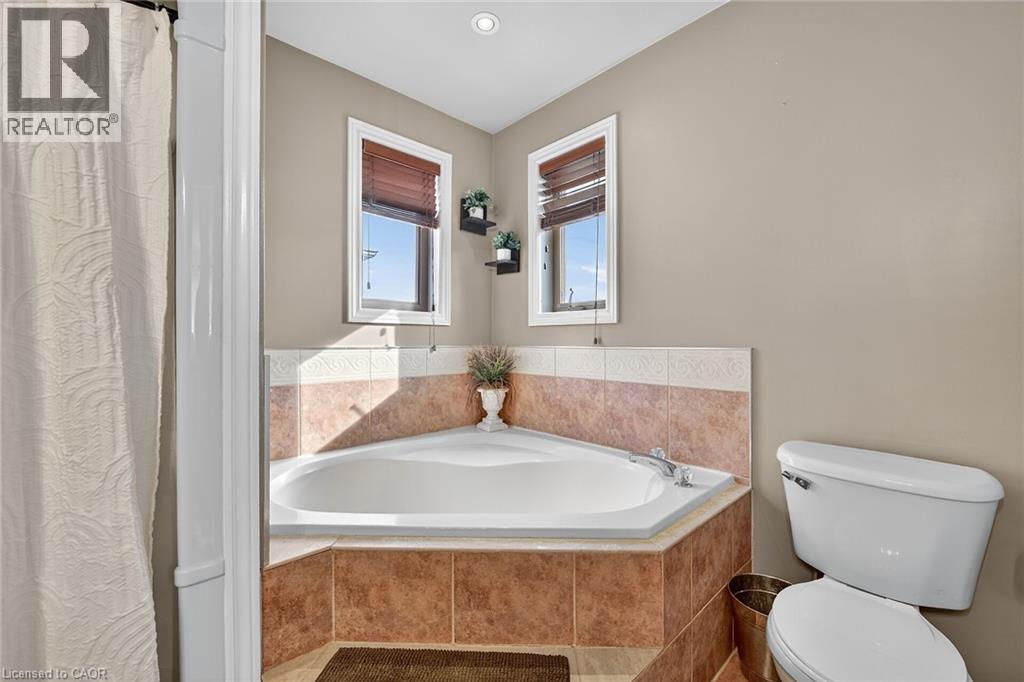 133 Eringate Drive, Stoney Creek, Ontario  L8J 3Y8 - Photo 25 - 40779428