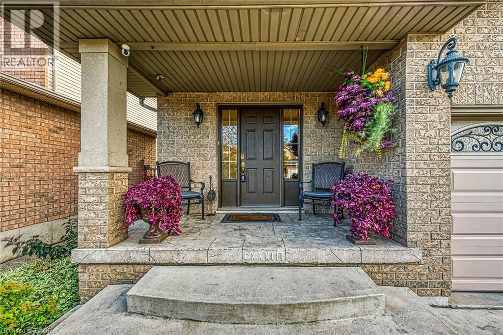 133 Eringate Drive, Stoney Creek, Ontario  L8J 3Y8 - Photo 5 - 40779428