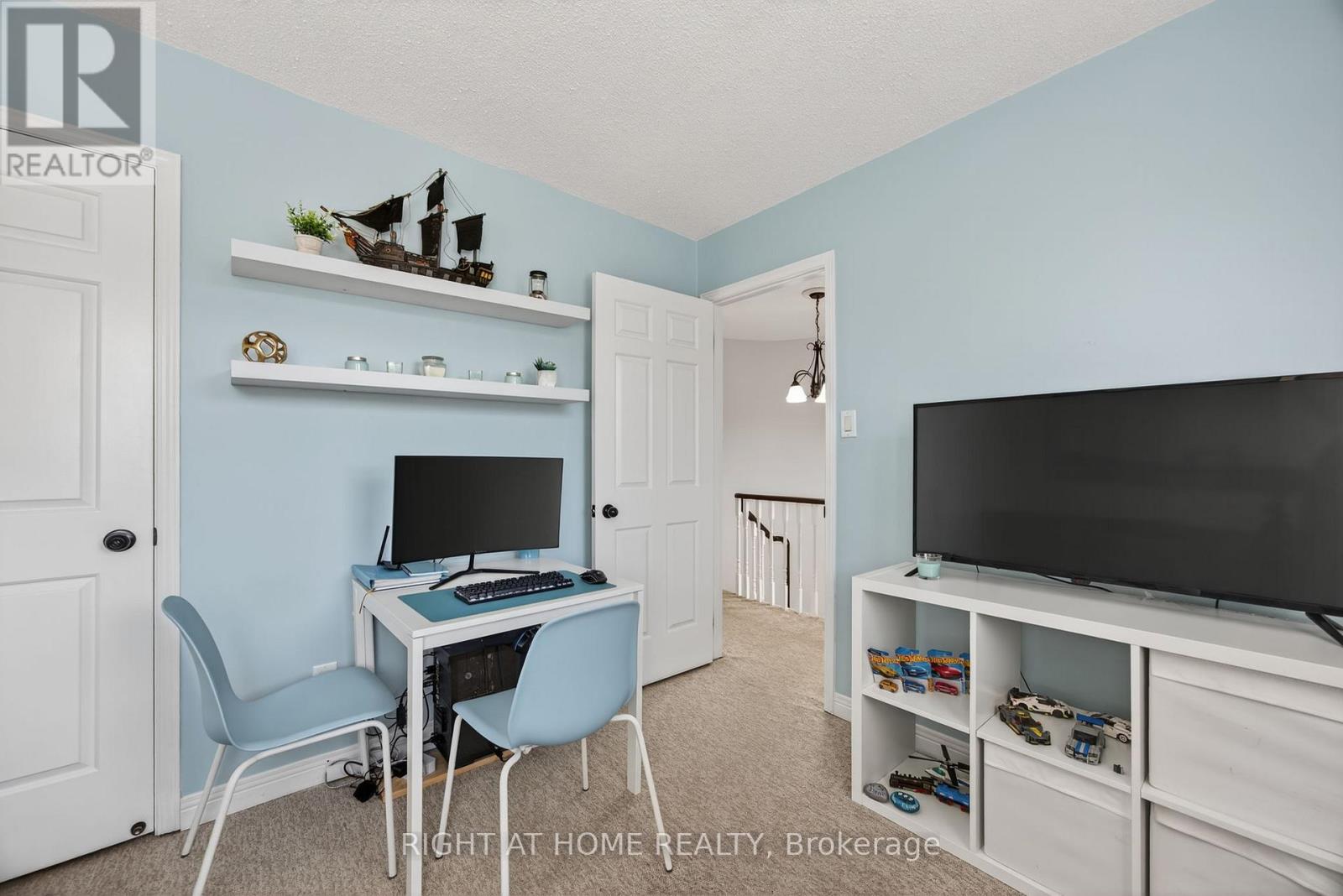 13 Orwell Crescent, Barrie, Ontario  L4N 6N3 - Photo 15 - S12463637