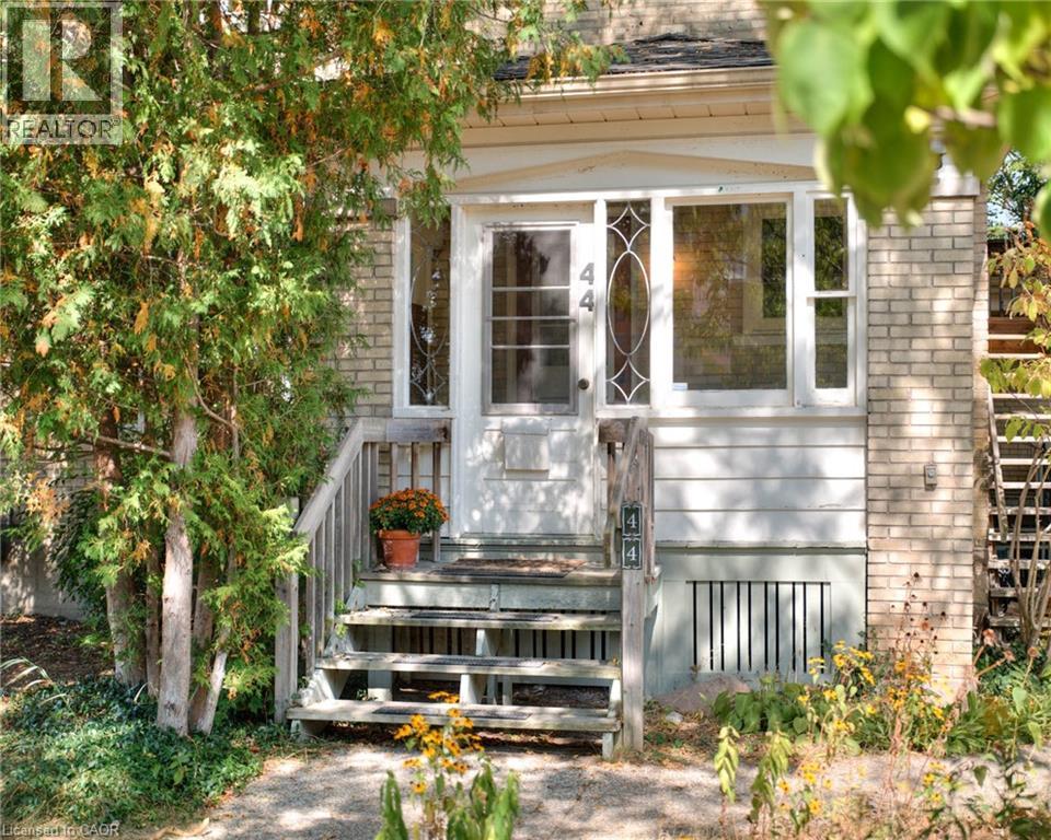 44 Ellen Street E, Kitchener, Ontario  N2H 1L4 - Photo 2 - 40767602