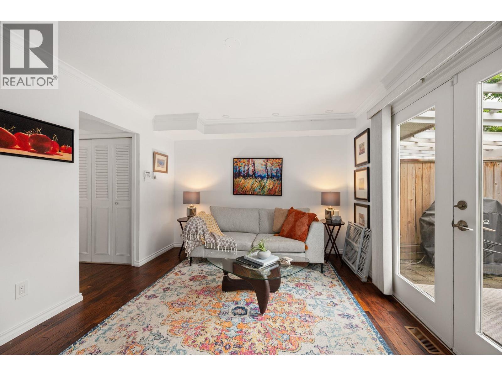 262 E 10th Street, North Vancouver, British Columbia  V7L 2E1 - Photo 10 - R3058723