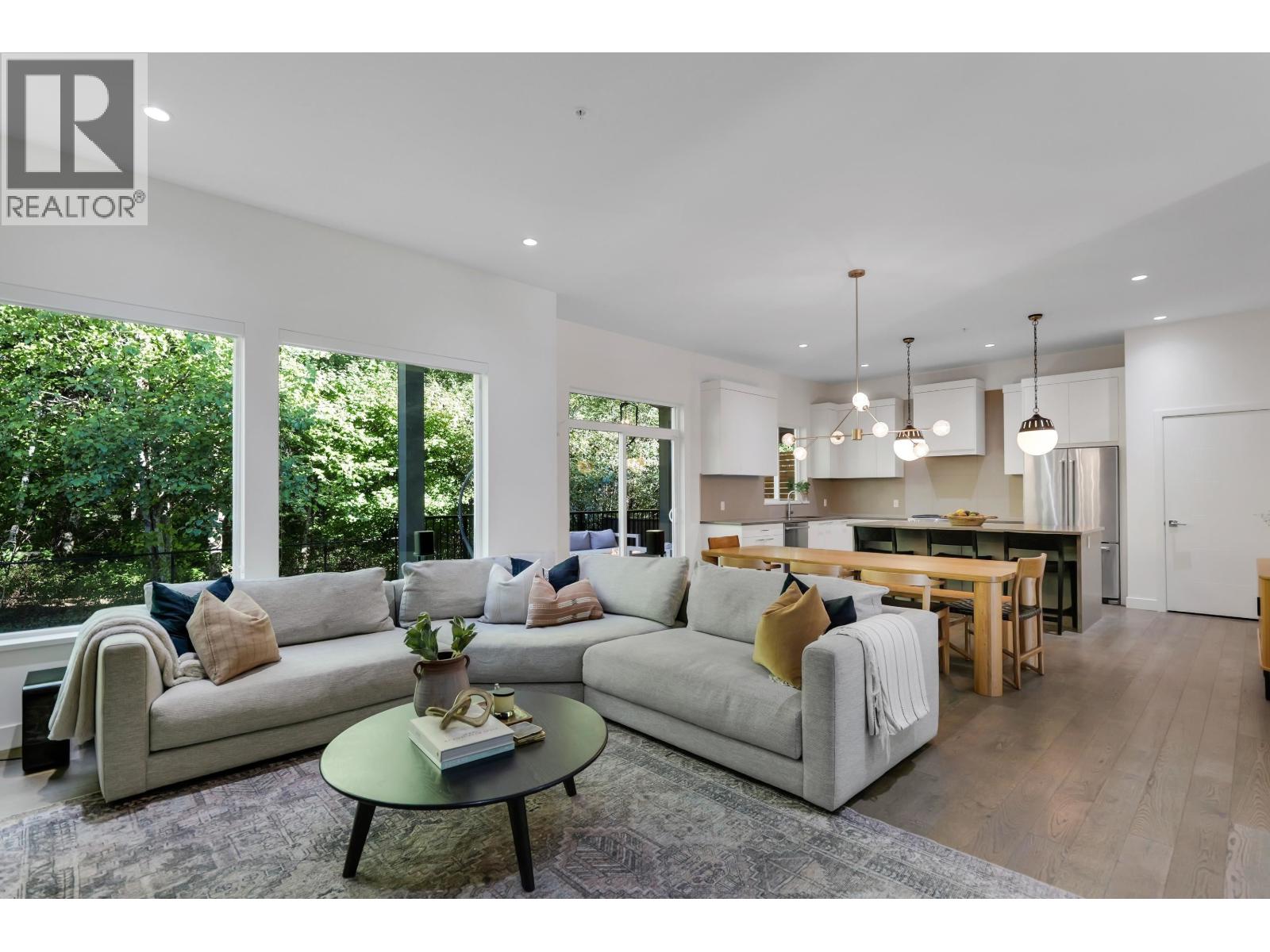 39349 Falcon Crescent, Squamish, British Columbia  V8B 0Y9 - Photo 5 - R3058705