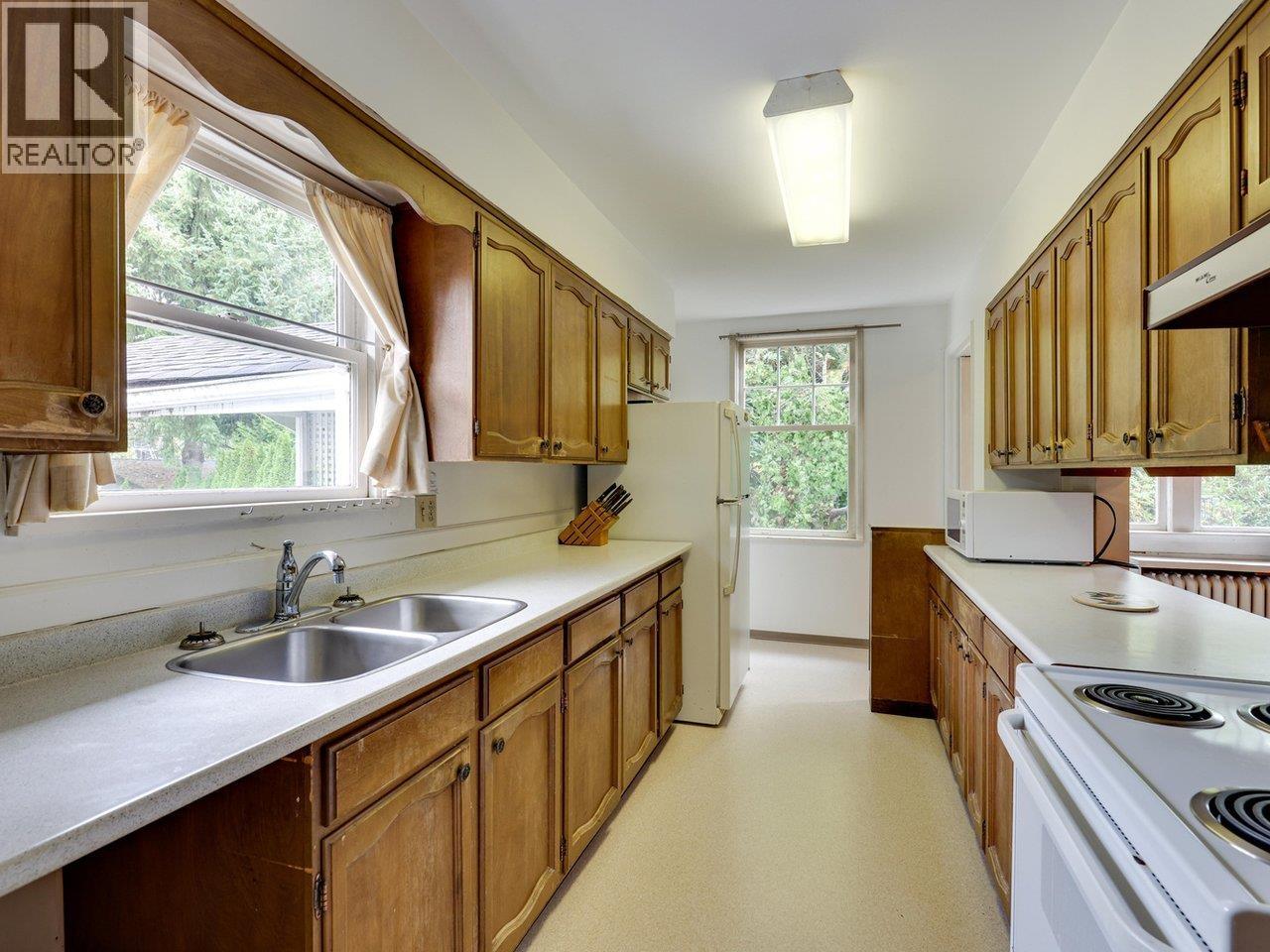 1251 W King Edward Avenue, Vancouver, British Columbia  V6H 1Z8 - Photo 9 - R3058728