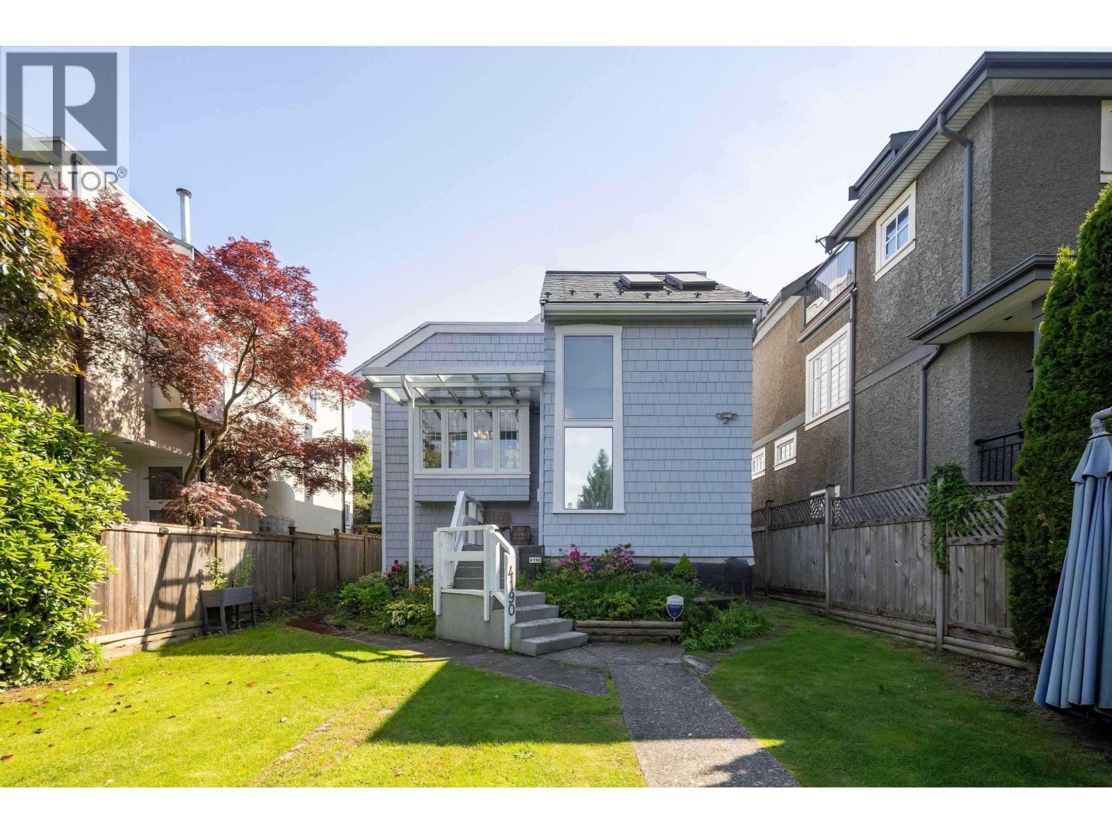 4190 W 11th Avenue, Vancouver, British Columbia  V6R 2L6 - Photo 4 - R3058744
