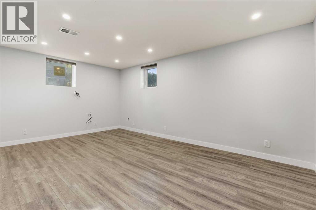 2021 Mountview Crescent Ne, Calgary, Alberta  T2E 5N4 - Photo 23 - A2263999