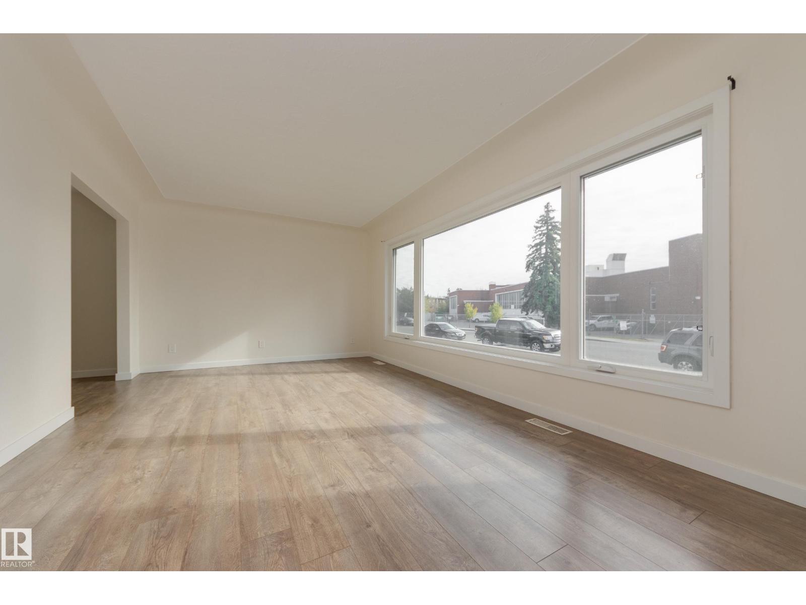 13236 115 Av Nw, Edmonton, Alberta  T5M 3A6 - Photo 4 - E4462170