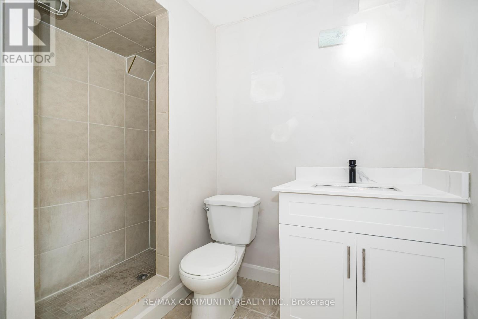 10 Tanasi Road, Brampton, Ontario  L6X 0K4 - Photo 29 - W12463673