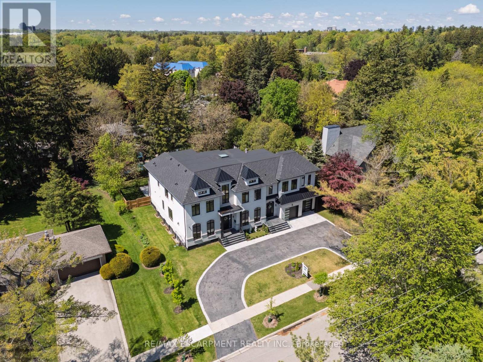 2110 STONEHOUSE CRESCENT, Mississauga, Ontario