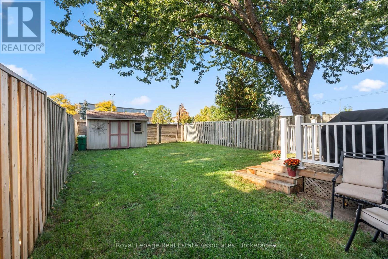 60 Newbridge Crescent, Brampton, Ontario  L6S 4B3 - Photo 38 - W12463694