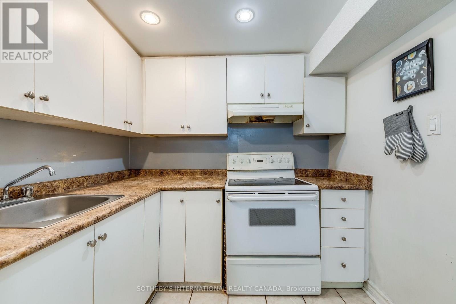 88 Harridine Road, Brampton, Ontario  L6X 2X2 - Photo 24 - W12463714