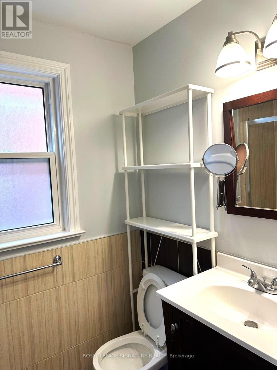 13 Wesley Street, Toronto, Ontario  M8Y 2W4 - Photo 15 - W12463721
