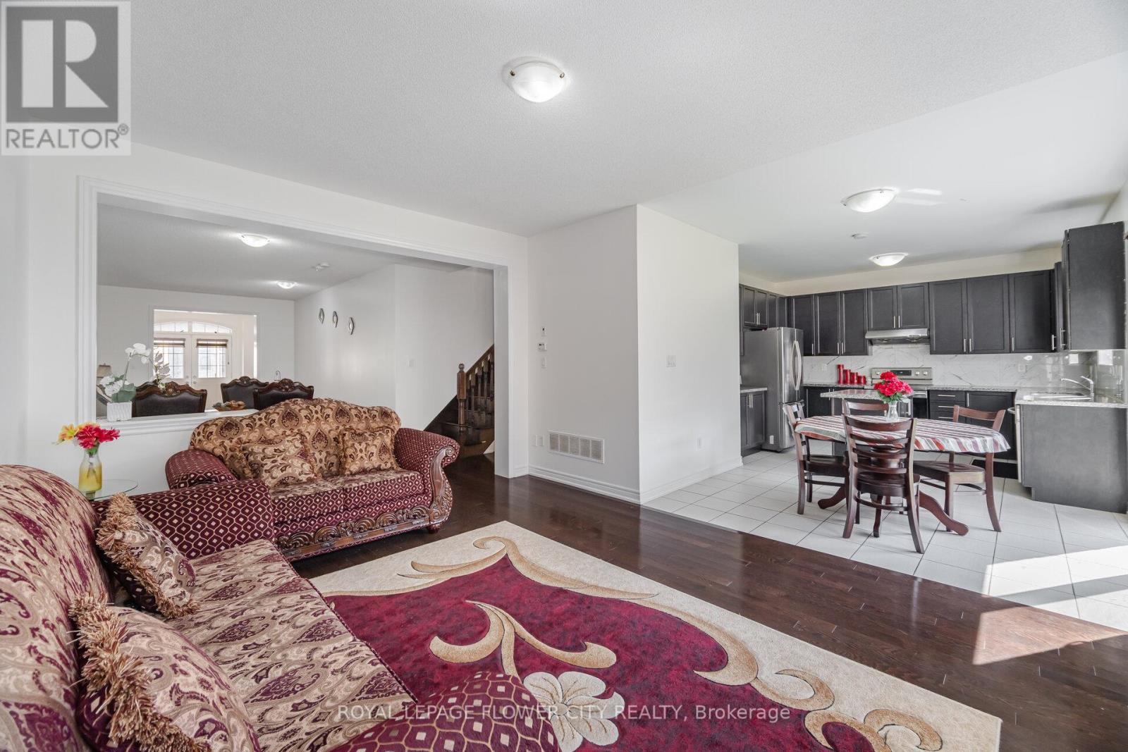 31 O'connor Crescent, Brampton, Ontario  L7A 5A6 - Photo 13 - W12463733