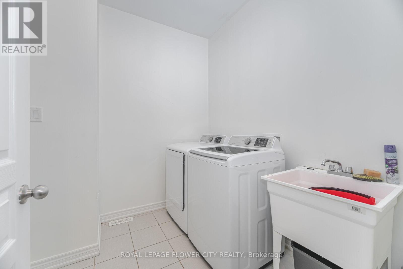 31 O'connor Crescent, Brampton, Ontario  L7A 5A6 - Photo 20 - W12463733