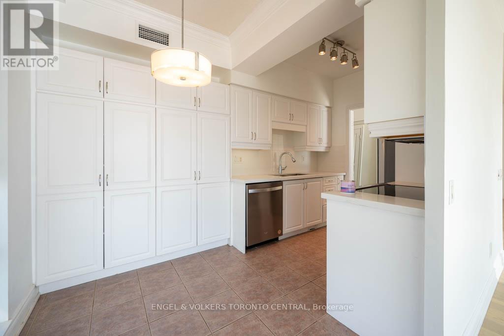 805 - 5 Marine Parade Drive, Toronto, Ontario  M8V 4B4 - Photo 25 - W12463739