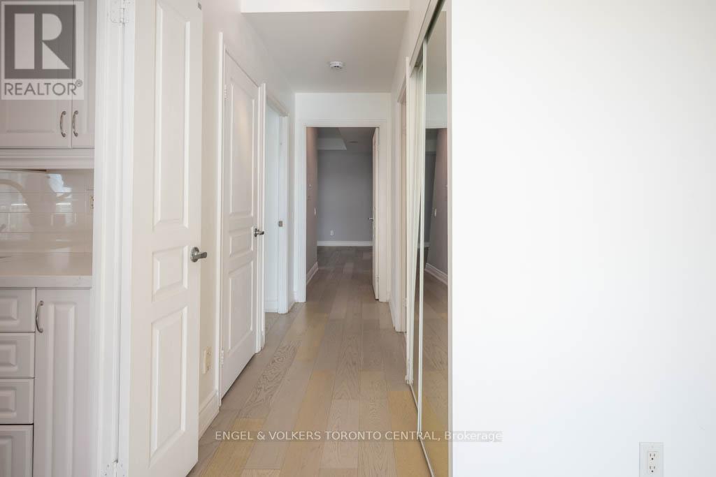 805 - 5 Marine Parade Drive, Toronto, Ontario  M8V 4B4 - Photo 27 - W12463739