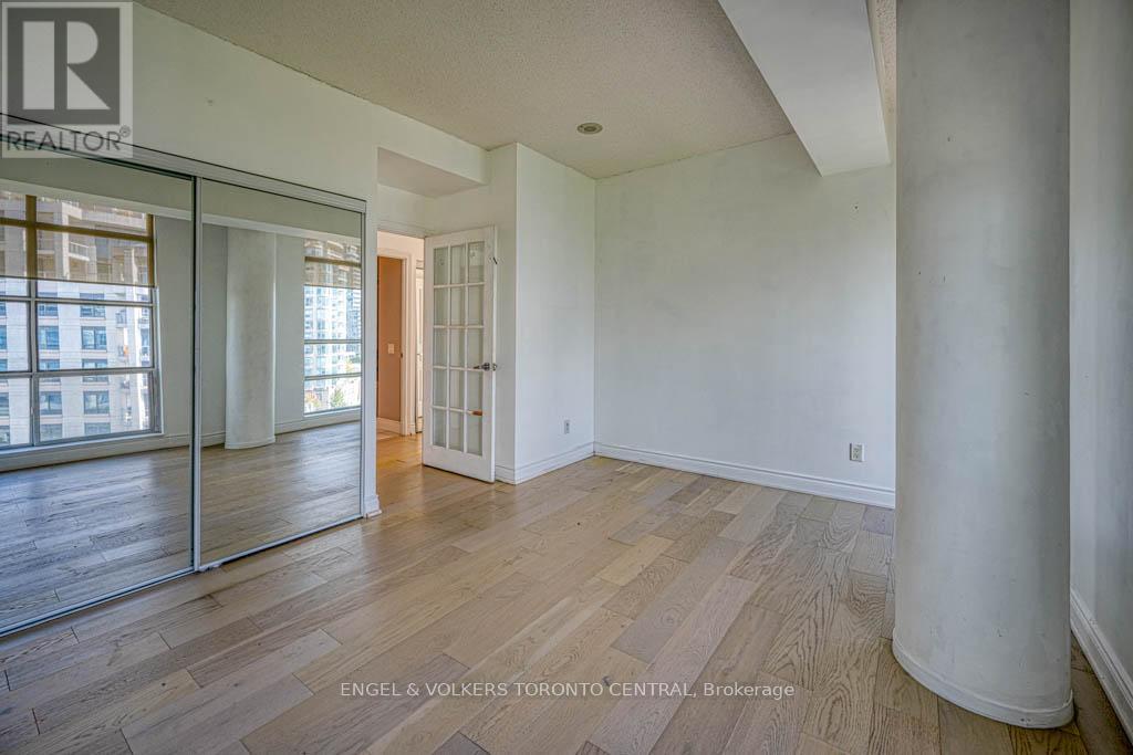 805 - 5 Marine Parade Drive, Toronto, Ontario  M8V 4B4 - Photo 34 - W12463739