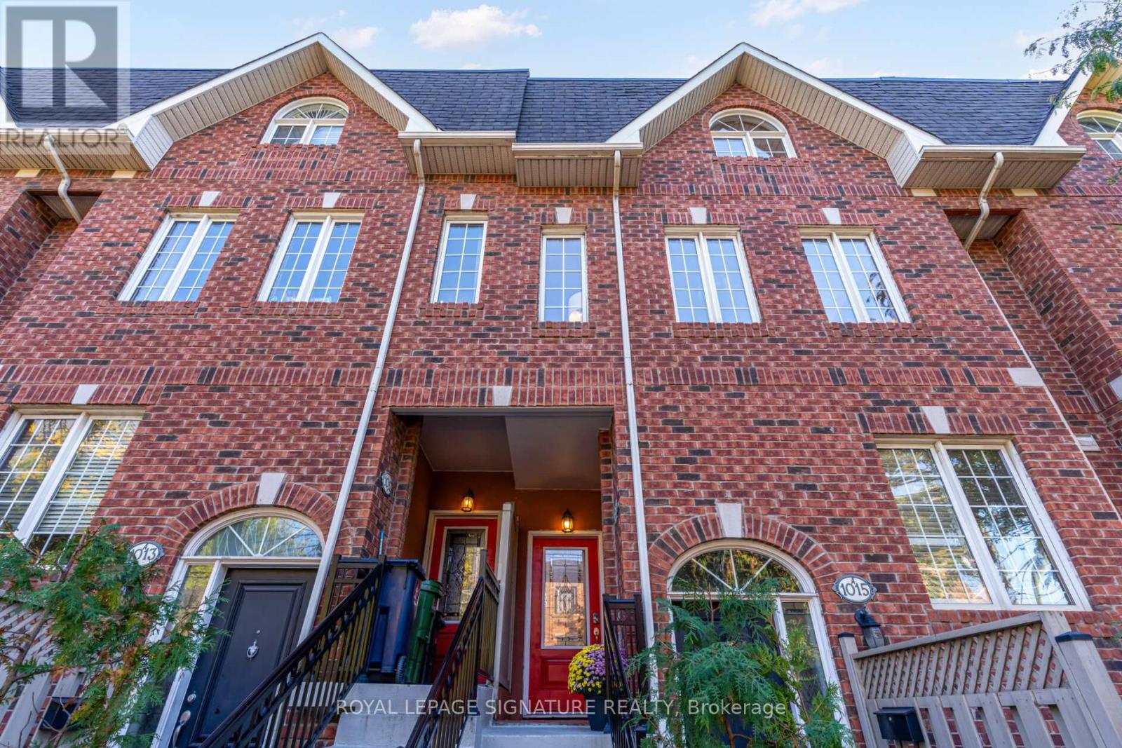 1015b College Street, Toronto, Ontario  M6H 1A8 - Photo 1 - C12462092
