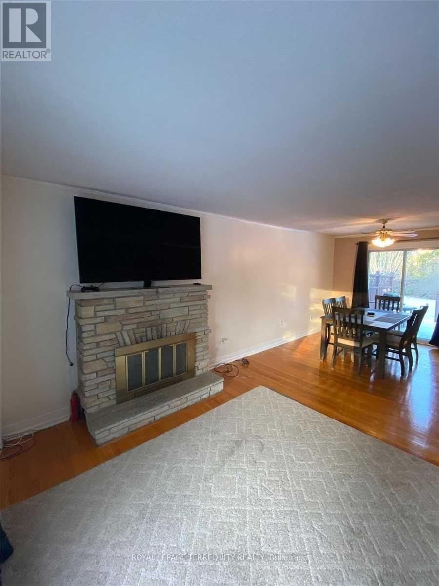 42 Brook Road S, Cobourg, Ontario  K9A 4G1 - Photo 2 - X12463640