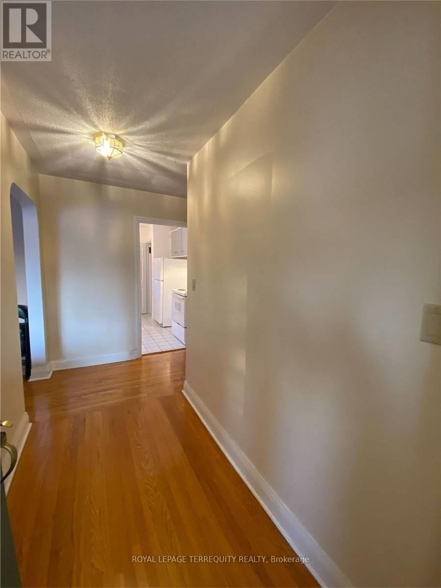 42 Brook Road S, Cobourg, Ontario  K9A 4G1 - Photo 4 - X12463640