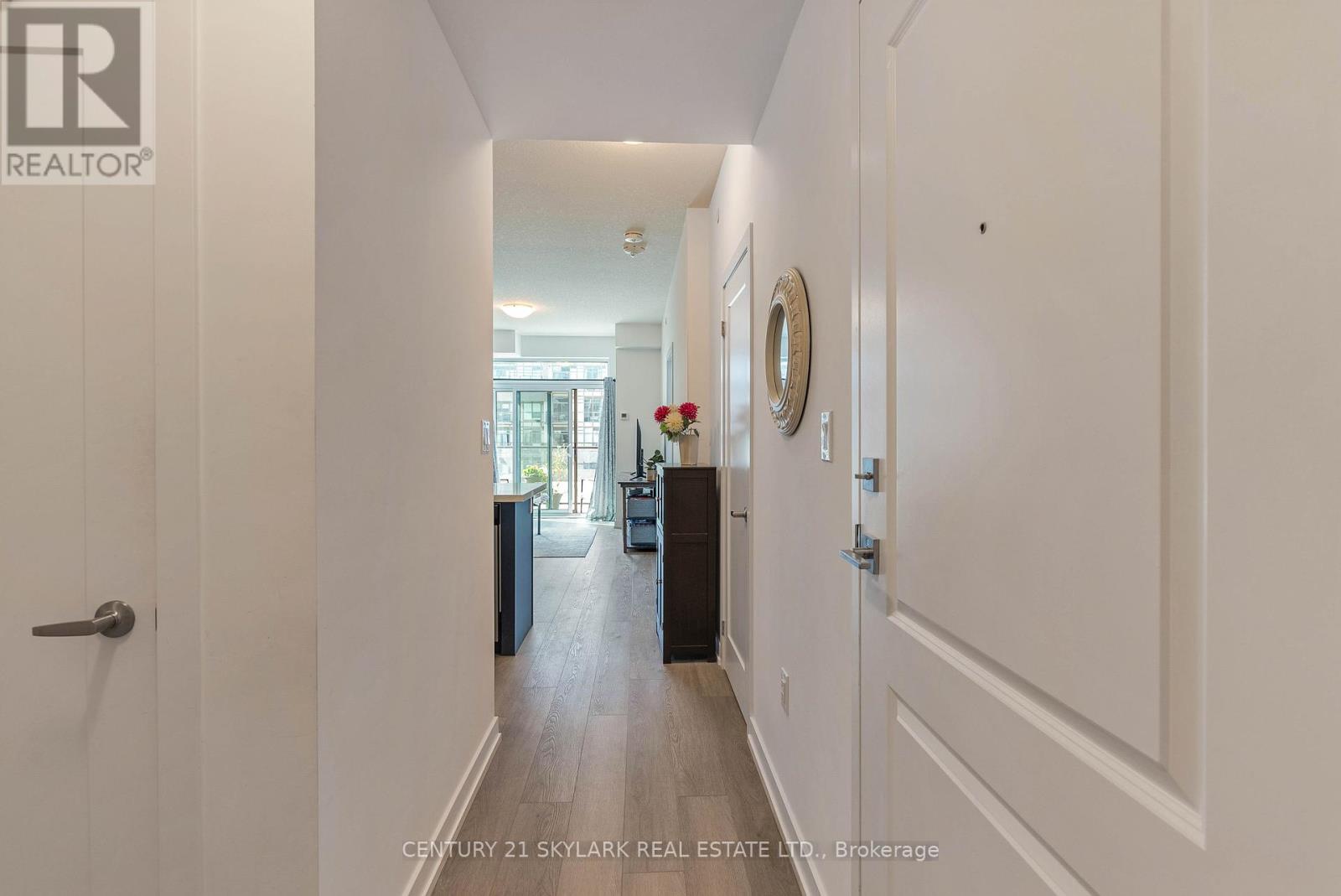701 - 460 Dundas Street E, Hamilton, Ontario  L8B 2A5 - Photo 11 - X12463662