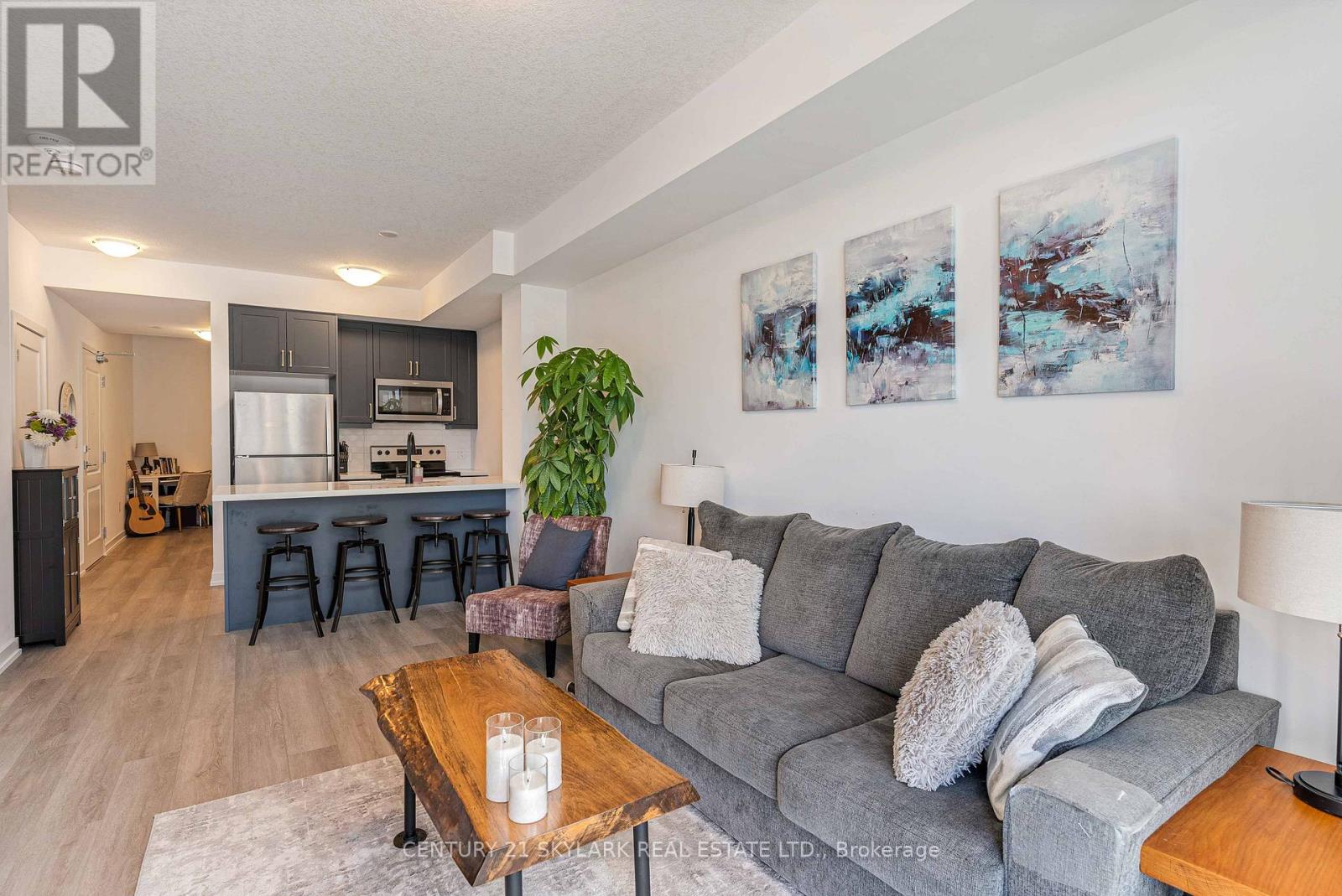 701 - 460 Dundas Street E, Hamilton, Ontario  L8B 2A5 - Photo 14 - X12463662