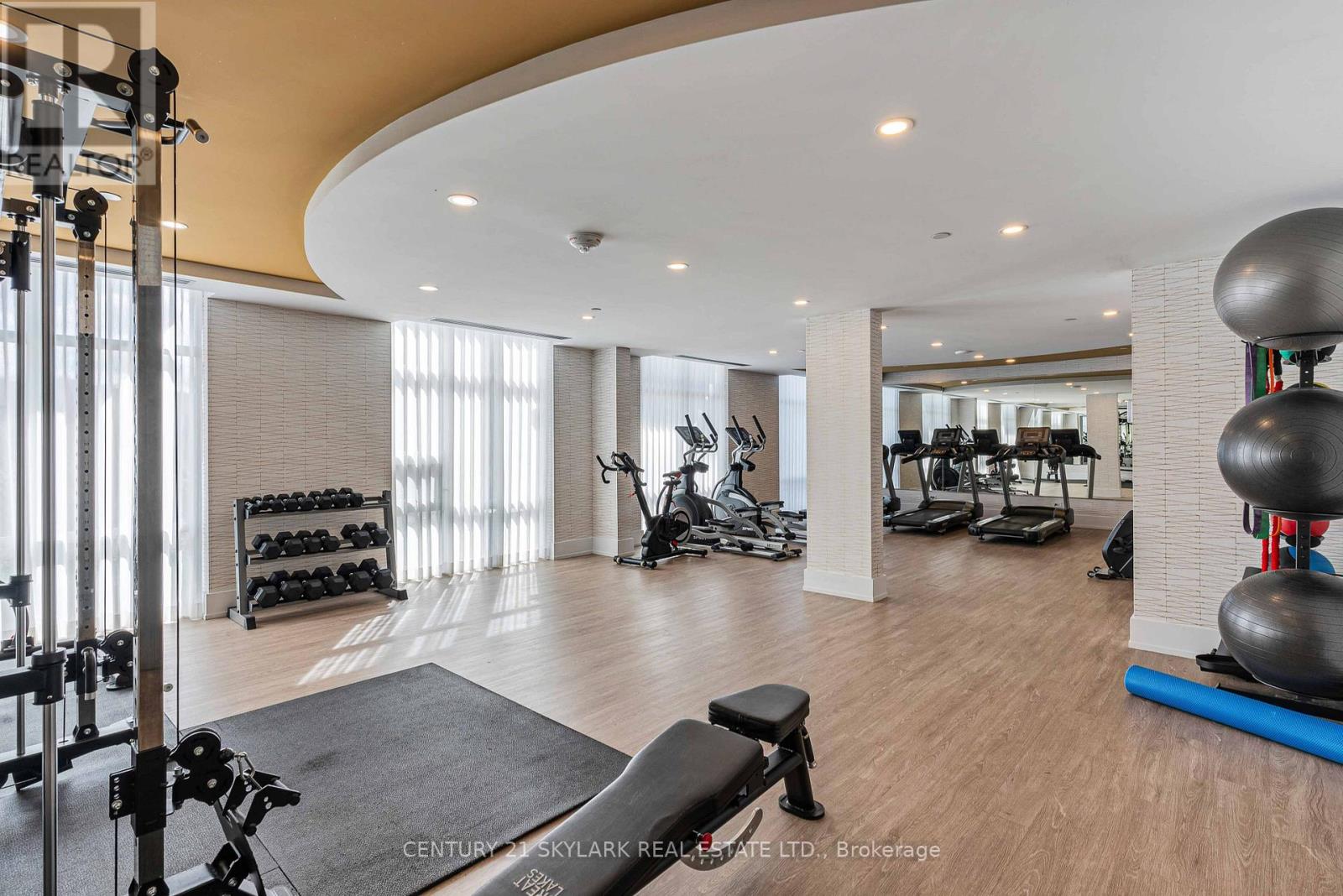 701 - 460 Dundas Street E, Hamilton, Ontario  L8B 2A5 - Photo 31 - X12463662