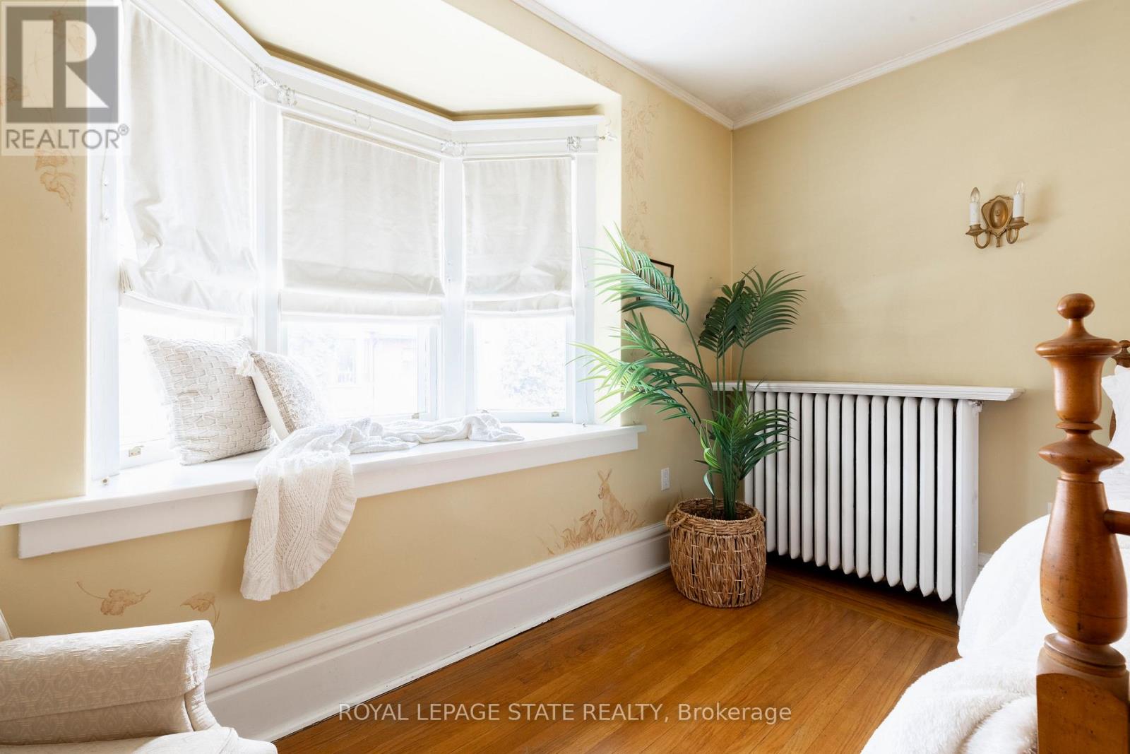 247 Macnab Street S, Hamilton, Ontario  L8P 3E2 - Photo 24 - X12463681